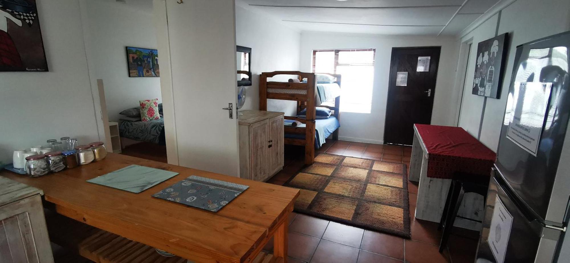 Backpackers & Budget Hostel Hermanus